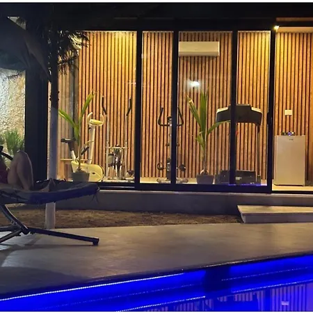 度假居 For Rent Rrotull