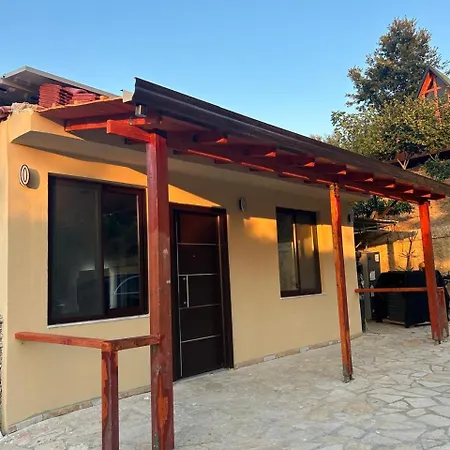 For Rent بيت للعطل *